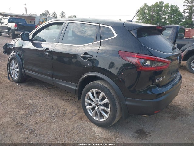 JN1BJ1AVXMW573192 Nissan Rogue Sport S Fwd Xtronic Cvt