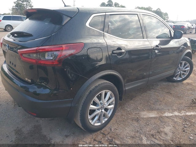 JN1BJ1AVXMW573192 Nissan Rogue Sport S Fwd Xtronic Cvt