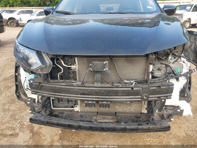 JN1BJ1AVXMW573192 Nissan Rogue Sport S Fwd Xtronic Cvt