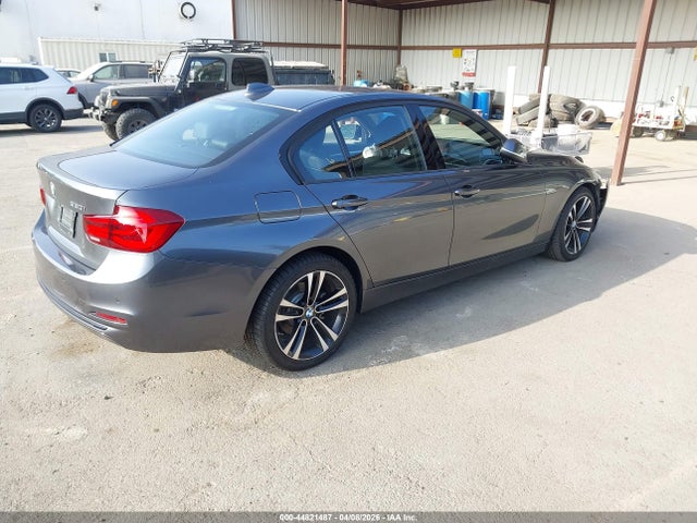 WBA8B9G56JNU95938 BMW 330I