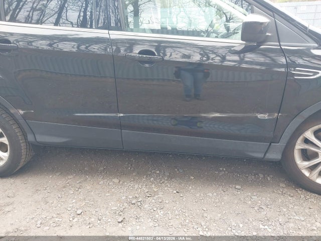 2019 Ford Escape Se მანქანა იყიდება აუქციონზე, vin: 1FMCU9GD4KUB91251, აუქციონის ნომერი: 44821503