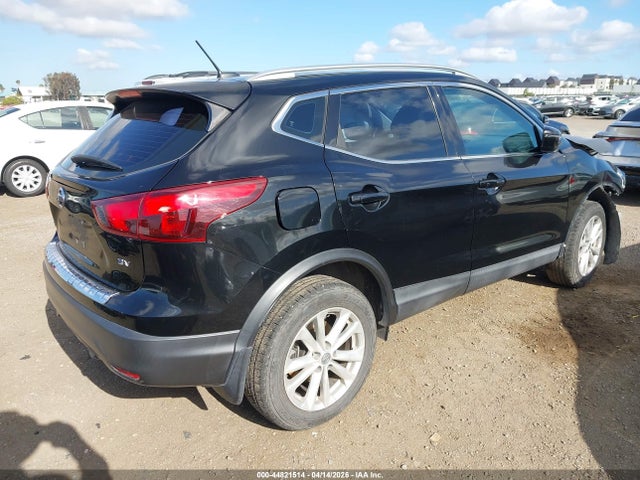 Продаж на аукціоні авто 2018 Nissan Rogue Sport Sv, vin: JN1BJ1CP7JW159037, номер лоту: 44821514