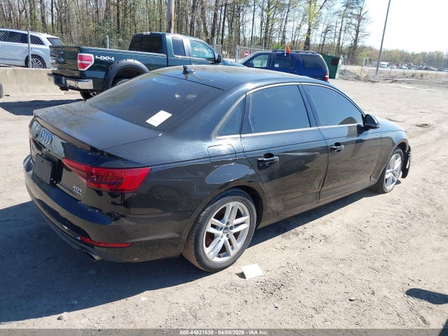 Продаж на аукціоні авто 2017 Audi A4 2.0t Premium, vin: WAUANAF45HN035358, номер лоту: 44821530