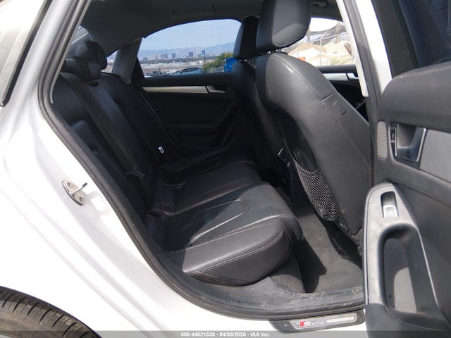 Продаж на аукціоні авто 2015 Audi A4 2.0t Premium, vin: WAUAFAFL8FN003277, номер лоту: 44821538