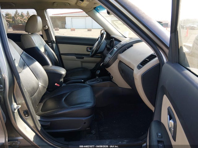 44821577 :رقم المزاد ، KNDJT2A67D7610405 vin ، 2013 Kia Soul ! مزاد بيع