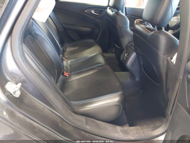 Aukcja sprzedaży 2015 Chrysler 200 S, vin: 1C3CCCDGXFN523149, numer aukcji: 44821580