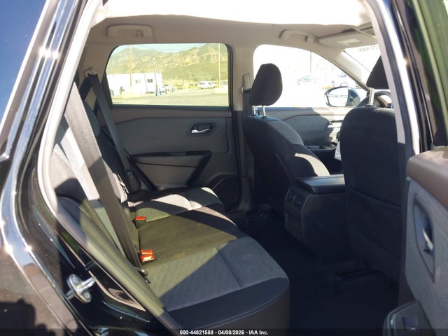 2023 Nissan Rogue Sv Fwd მანქანა იყიდება აუქციონზე, vin: JN8BT3BA1PW432518, აუქციონის ნომერი: 44821588