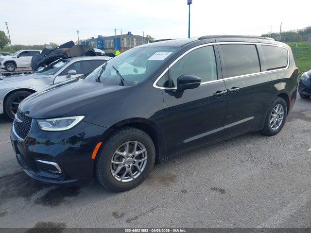 2021 Chrysler Pacifica Touring მანქანა იყიდება აუქციონზე, vin: 2C4RC1FG0MR514953, აუქციონის ნომერი: 44821593