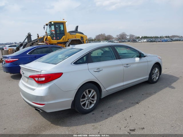 Продаж на аукціоні авто 2015 Hyundai Sonata Se, vin: 5NPE24AF8FH168023, номер лоту: 44821606