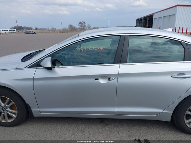 Продаж на аукціоні авто 2015 Hyundai Sonata Se, vin: 5NPE24AF8FH168023, номер лоту: 44821606