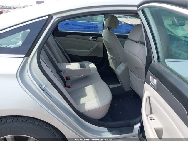 Продаж на аукціоні авто 2015 Hyundai Sonata Se, vin: 5NPE24AF8FH168023, номер лоту: 44821606