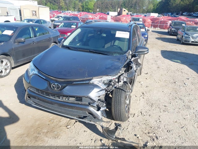 Toyota Rav4 Xle 2017 JTMWFREV5HD106028 Image 6