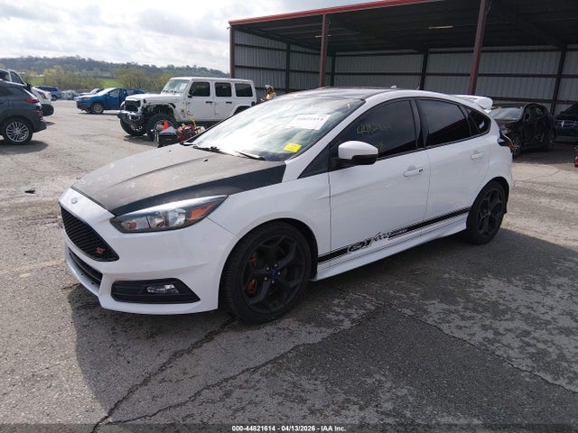1FADP3L94FL385410 Ford FOCUS ST