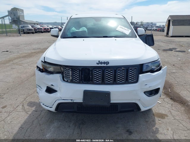 Продажа на аукционе авто 2018 Jeep Grand Cherokee Altitude 4x4, vin: 1C4RJFAG3JC172283, номер лота: 44821622