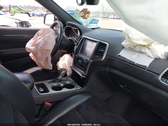 Продажа на аукционе авто 2018 Jeep Grand Cherokee Altitude 4x4, vin: 1C4RJFAG3JC172283, номер лота: 44821622