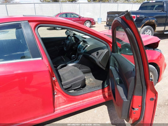 2016 CHEVROLET CRUZE LIMITED 1G1PE5SB3G7163425 Photo 4