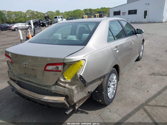 Продажа на аукционе авто 2014 Toyota Camry Le, vin: 4T1BF1FK4EU407854, номер лота: 44821636