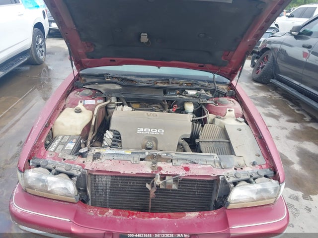 44821646 :رقم المزاد ، 1G4CW52K1TH642719 vin ، 1996 Buick Park Avenue مزاد بيع