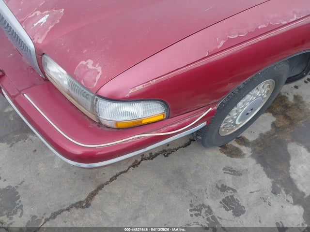 44821646 :رقم المزاد ، 1G4CW52K1TH642719 vin ، 1996 Buick Park Avenue مزاد بيع