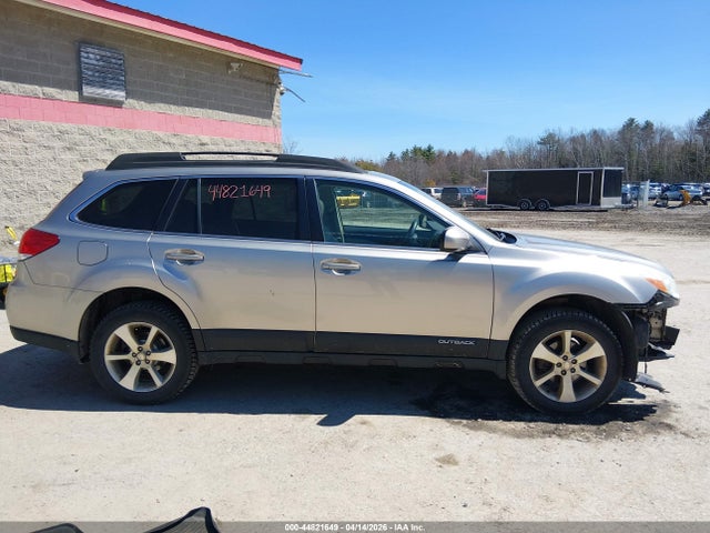 Продаж на аукціоні авто 2014 Subaru Outback 2.5i Limited, vin: 4S4BRBMCXE3311001, номер лоту: 44821649