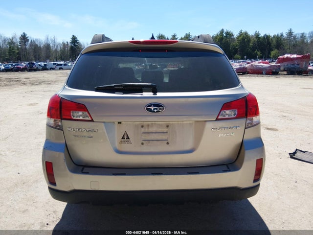 Продаж на аукціоні авто 2014 Subaru Outback 2.5i Limited, vin: 4S4BRBMCXE3311001, номер лоту: 44821649