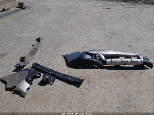 Продаж на аукціоні авто 2014 Subaru Outback 2.5i Limited, vin: 4S4BRBMCXE3311001, номер лоту: 44821649