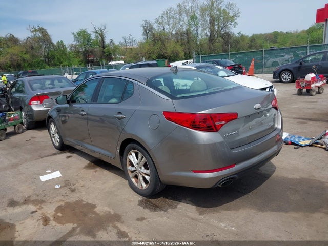 2013 Kia Optima Ex მანქანა იყიდება აუქციონზე, vin: 5XXGN4A79DG248481, აუქციონის ნომერი: 44821657