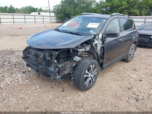 44821658 :رقم المزاد ، JTMZFREV9JJ206637 vin ، 2018 Toyota Rav4 Le مزاد بيع