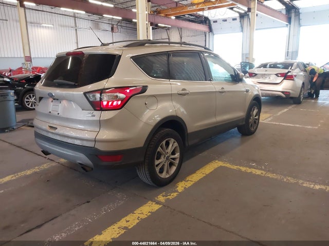 Ford ESCAPE SE 2018 1FMCU9GD0JUB14973 Image 4