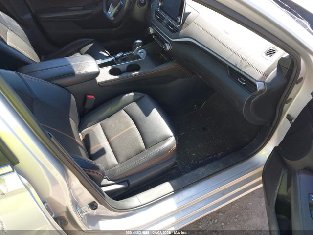 Auction sale of the 2019 Nissan Altima 2.5 Sr, vin: 1N4BL4CV3KC224949, lot number: 44821668