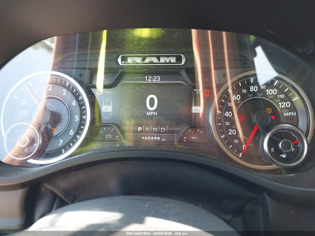 Продажа на аукционе авто 2019 Ram 1500 Laramie  4x4 6'4 Box, vin: 1C6SRFRT6KN695564, номер лота: 44821684