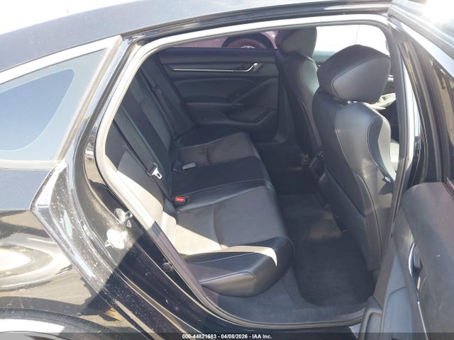 1HGCV1F32MA039115 Honda Accord Sport