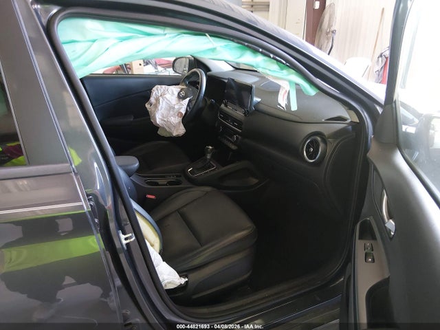 44821693 :رقم المزاد ، KM8K53A36NU821331 vin ، 2022 Hyundai Kona Limited مزاد بيع