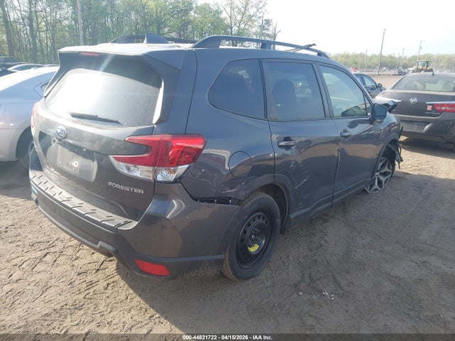 Продаж на аукціоні авто 2021 Subaru Forester Premium, vin: JF2SKAJC3MH450297, номер лоту: 44821722