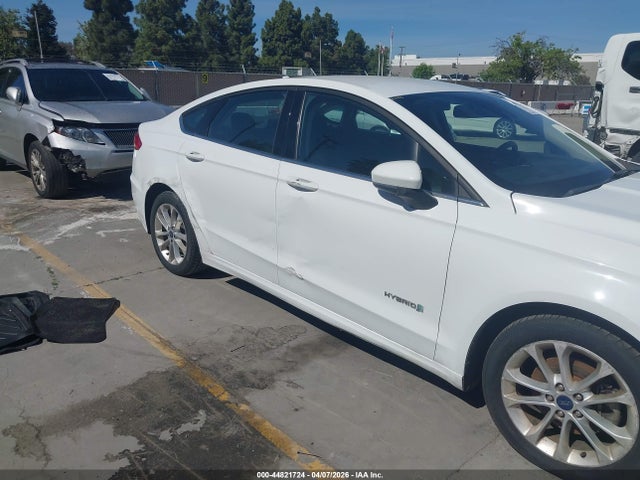 Ford Fusion Hybrid Se 2019 3FA6P0LU2KR207826 Image 18