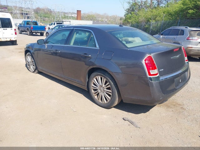 2014 CHRYSLER 300 2C3CCARG4EH179418 Photo 2