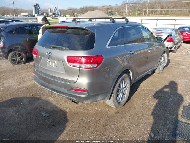 Продажа на аукционе авто 2017 Kia Sorento 3.3l Lx, vin: 5XYPGDA56HG193692, номер лота: 44821758