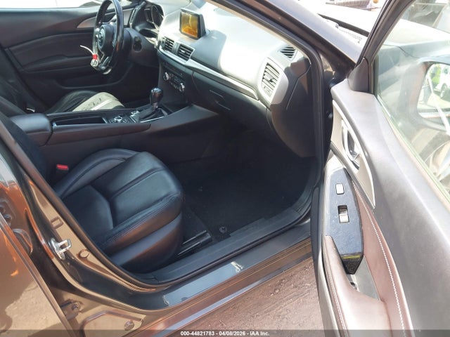 Продажа на аукционе авто 2017 Mazda Mazda3 Touring, vin: 3MZBN1V74HM130486, номер лота: 44821783