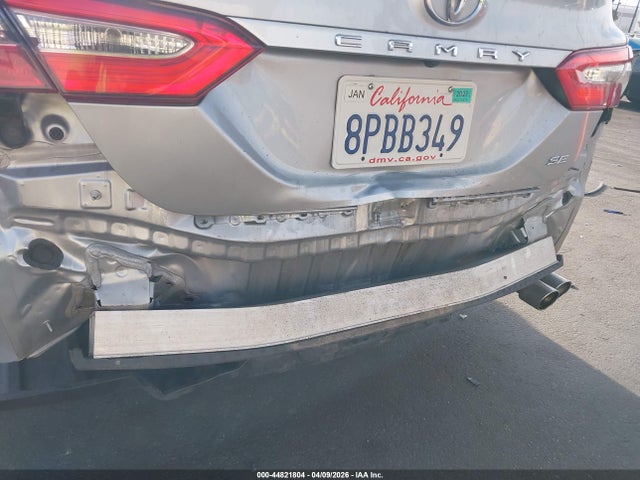 4T1B11HK9KU739098 Toyota CAMRY SE
