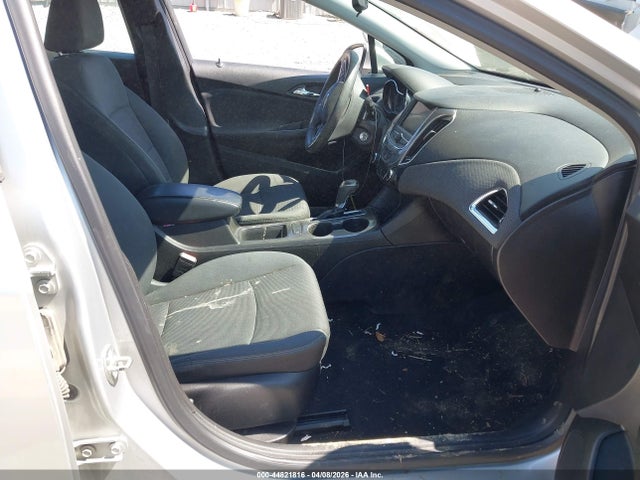 Aukcja sprzedaży 2019 Chevrolet Cruze Lt, vin: 1G1BE5SM5K7145027, numer aukcji: 44821816