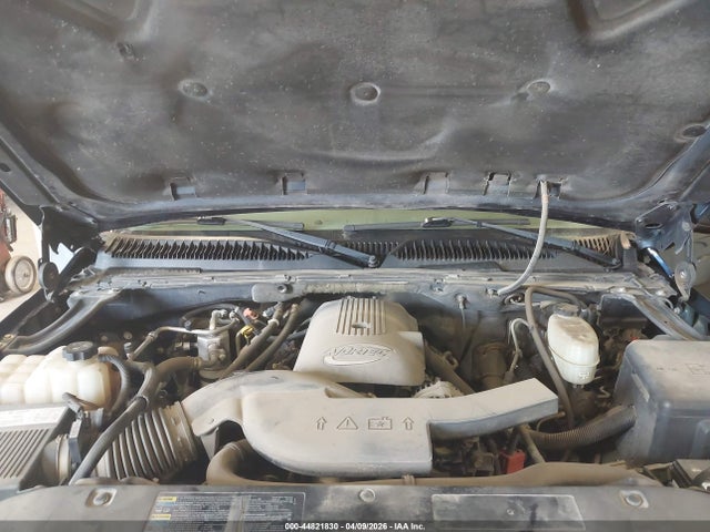 2005 Gmc Yukon Slt მანქანა იყიდება აუქციონზე, vin: 1GKEK13T95J153770, აუქციონის ნომერი: 44821830