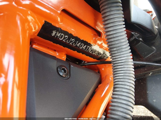 KTM 690 Smc R 2026 MD2J2J404TN206146 Image 10