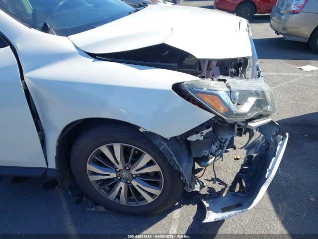 5N1DR2MN6HC629759 Nissan Pathfinder Sl