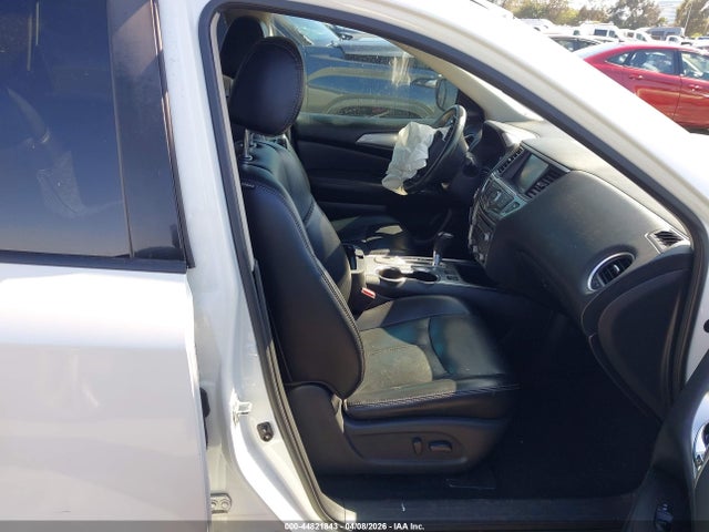 5N1DR2MN6HC629759 Nissan Pathfinder Sl