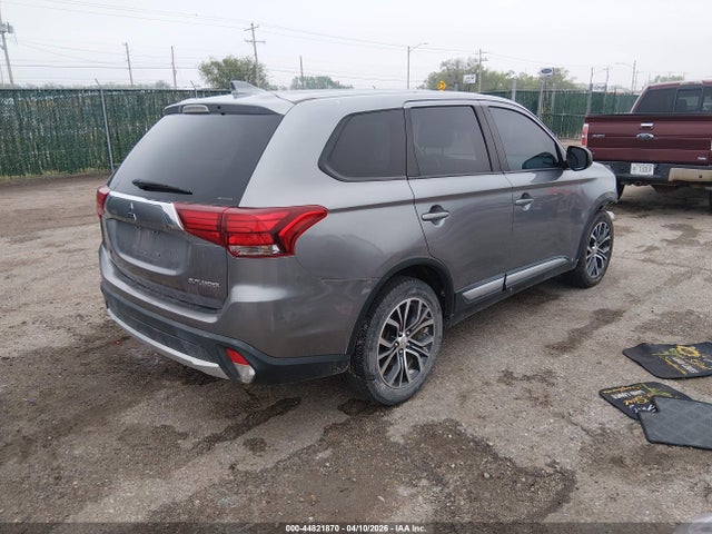 JA4AZ3A37JZ058134 Mitsubishi Outlander Es
