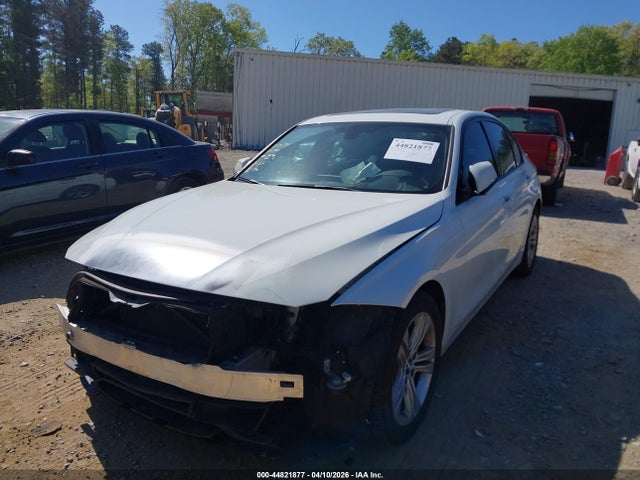 44821877 :رقم المزاد ، WBA8E9G59GNT85823 vin ، 2016 Bmw 328i مزاد بيع