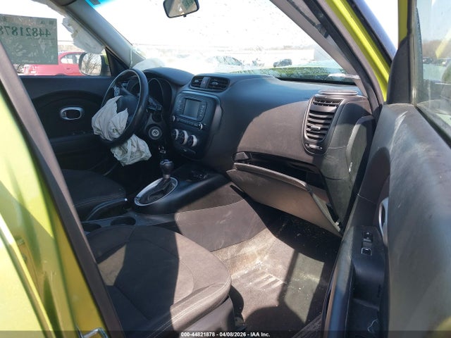 44821878 :رقم المزاد ، KNDJN2A23J7895879 vin ، 2018 Kia Soul مزاد بيع