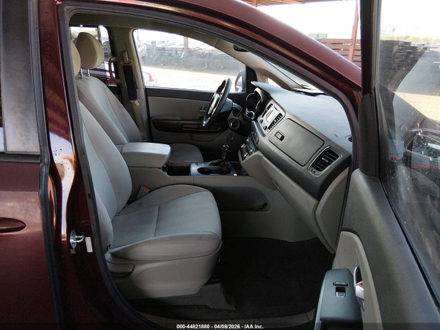 KNDMB5C15G6200196 KIA SEDONA LX