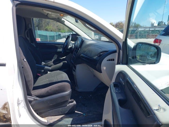 44821886 :رقم المزاد ، 2C4RDGAG2CR281180 vin ، 2012 Ram Cargo C/v مزاد بيع