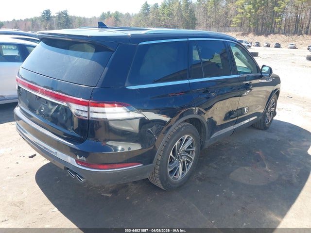 5LM5J0XCXNGL08013 Lincoln Aviator Livery